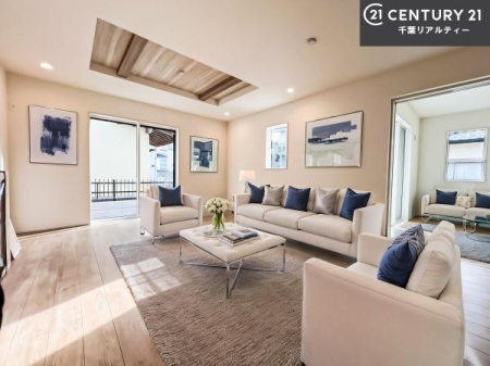 ���r���O �Ƌ��CG�p�[�X�ł��B�J�����̂���L�XLDK�I�\�t�@�[��_�C�j���O�e�[�u����u���Ă������ɂȂ�Ȃ��̂ŉ��K�ɉ߂����܂��I�R�~���j�P�[�V���������₷�����r���O�ł��I