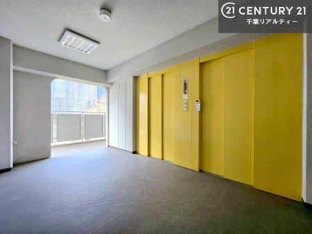 ���̑����p�� �G���x�[�^�[�����ŁA���X�̈ړ������K�B
�����̓��₨�ו��̑������ł��A�X���[�Y�ɂ��A��������܂��I