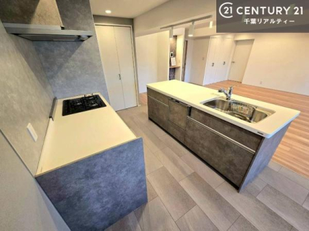 �L�b�`�� ���[�X�y�[�X���L�x�ŁA�����X�y�[�X���X�b�L���ƕЕt���Ђ�`�����p�ł��܂��I
���K�ɍ�Ƃ��ł��܂��I�����̗���������܂��I