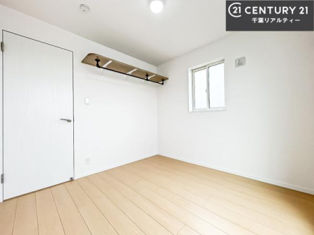 �q������ �|���o�������Ȃ��������́A���q�l�̂������Ƃ��Ă����S�ł��I
���[�X�y�[�X���[�����Ă���̂ŎU�炩�������������T�b�ƕЕt�����܂��I