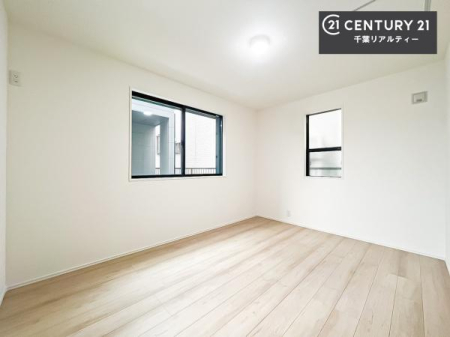 �m�� 2�ʍ̌����m�ۂ������邢�����́A���ʂ����ǂ��A���邭��ϋ��S�n�̗ǂ���ԂƂȂ��Ă���܂��B�����b�N�X���ĉ߂�����S�n�̗ǂ��������ł��I���̖ڊo�߂��X�b�L�����܂��ˁI