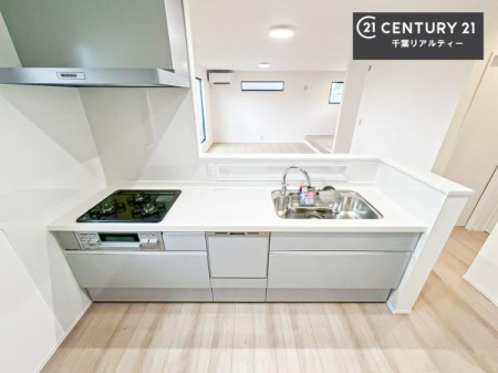 �L�b�`�� ���[�X�y�[�X���L�x�ŁA�����X�y�[�X���X�b�L���ƕЕt���Ђ�`�����p�ł��܂��I
���K�ɍ�Ƃ��ł��܂��I�����̗���������܂��I