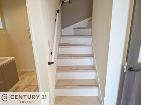 ���̑����� �K�i�͖��邭�萠������Ă��܂��B���q�l�₲�N�z�̕������S���Ă����p�����܂��ˁB