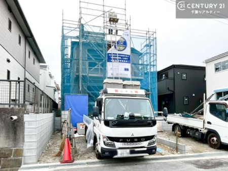 ���ԏ� ���ԃX�y�[�X��2�䕪����܂��I�Z�J���h�J�[�͂������A�o�C�N�⎩�]�ԂȂǂ��u���ꏊ�ɍ���܂���B