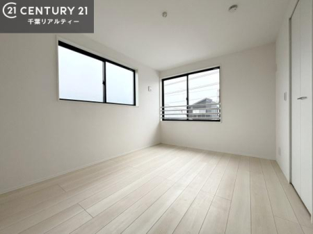 �q������ �|���o�������Ȃ��������́A���q�l�̂������Ƃ��Ă����S�ł��I
���[�X�y�[�X���[�����Ă���̂ŎU�炩�������������T�b�ƕЕt�����܂��I