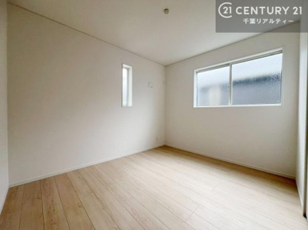 �q������ �|���o�������Ȃ��������́A���q�l�̂������Ƃ��Ă����S�ł��I
���[�X�y�[�X���[�����Ă���̂ŎU�炩�������������T�b�ƕЕt�����܂��I