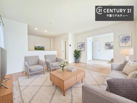 ���r���O �Ƌ��CG�p�[�X�ł��B�J�����̂���L�XLDK�I�\�t�@�[��_�C�j���O�e�[�u����u���Ă������ɂȂ�Ȃ��̂ŉ��K�ɉ߂����܂��I�R�~���j�P�[�V���������₷�����r���O�ł��I