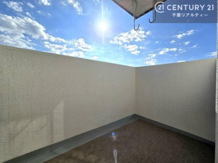 �o���R�j�[ �z������ǍD�ȃo���R�j�[�ł��I���ꂽ���ɂ͐�������n����J���I�Ȏ��Ԃ��y���߂܂��B