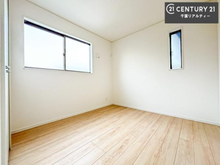 �m�� 2�ʍ̌����m�ۂ������邢�����́A���ʂ����ǂ��A���邭��ϋ��S�n�̗ǂ���ԂƂȂ��Ă���܂��B�����b�N�X���ĉ߂�����S�n�̗ǂ��������ł��I