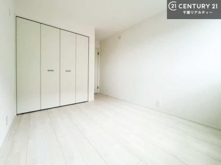 �q������ ���[�X�y�[�X����������m�ۂ���Ă��邽�߁A���������w�p�i���T�b�ƕЕt���A���ł��X�b�L���B
�Y��ȋ�Ԃ��ۂĂ܂��I