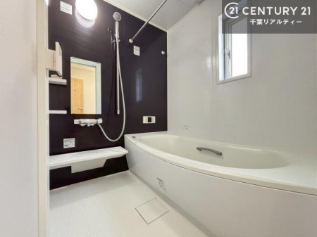 ���� �������������l�̕��͋C�̃o�X���[���́A�����o�Ă��ăo�X�^�C�����[���I
���d���撣���Ă��邲�J���ɂ��D�݂̍���̓����܂����āA�y����ł݂Ă͂������ł��傤���H