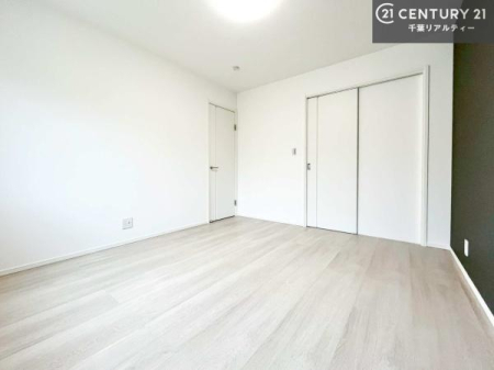 �q������ ���[�X�y�[�X����������m�ۂ���Ă��邽�߁A���������w�p�i���T�b�ƕЕt���A���ł��X�b�L���B
�Y��ȋ�Ԃ��ۂĂ܂��I