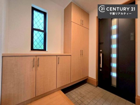 ���� �V���[�Y�{�b�N�X�t���ł��Ƒ��̌C�������Ղ���[�ł��A�y�ԕ������X�b�L�����邱�Ƃ��o���܂�