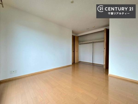 �q������ �V���v���Ƀf�U�C������Ă��邽�߁A�Ƌ��I�т܂���I
���C�ɓ���̉Ƌ��u���Ă��낰���Ԃ���邱�Ƃ��ł��܂��B
