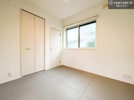 �a�� �^�^�~�̍��肪���炬��^����A�����b�N�X��ԁB�����傫���J�����̂���a���ƂȂ��Ă���܂��B���{�l�̐S������u�a�v�̋�ԁB