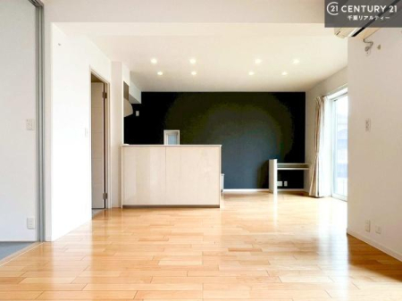 ���r���O �L�X�_�C�j���O�X�y�[�X�I������肨�H���B�΂��������y�������Ԃ��߂����܂��B���X�̔���������܂��I
�z�V���Еt�����֗��ł��I