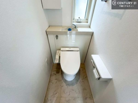 �g�C�� 1�E2�K�Ƀg�C�����������܂��I���̖Z�������ԑт��҂����ɂ��݂����ł��ˁB������Ƃ����������̂���g�C���ł�����ꂪ���₷���ł��I