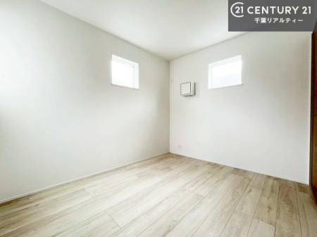 �q������ �|���o�������Ȃ��������́A���q�l�̂������Ƃ��Ă����S�ł��I
���[�X�y�[�X���[�����Ă���̂ŎU�炩�������������T�b�ƕЕt�����܂��I