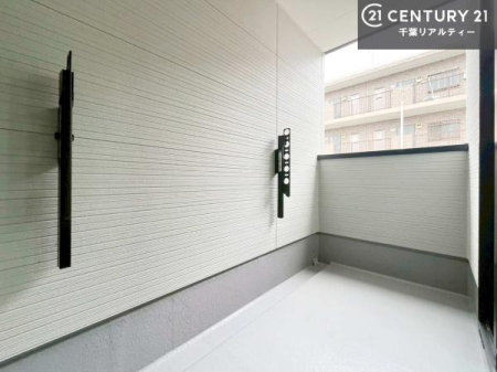 �o���R�j�[ ���[�t�o���R�j�[�I�������t���Ă���̂ŁA�}�ɉJ���~���Ă��G��ɂ������S�I�������������J�b�g���Ă����̂ŁA���V�C�̗ǂ����́A���O�֏o�Đ[�ċz����̂��悳�����ł��I