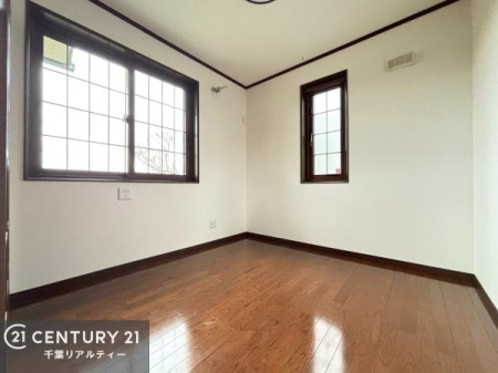 �m�� 2�ʍ̌����m�ۂ������邢�����́A���ʂ����ǂ��A���邭��ϋ��S�n�̗ǂ���ԂƂȂ��Ă���܂��B�����b�N�X���ĉ߂�����S�n�̗ǂ��������ł��I