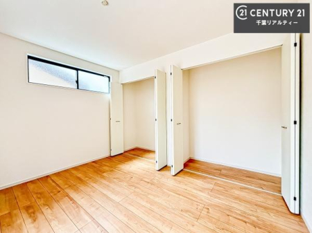 �q������ ���[�X�y�[�X����������m�ۂ���Ă��邽�߁A���������w�p�i���T�b�ƕЕt���A���ł��X�b�L���B
�Y��ȋ�Ԃ��ۂĂ܂��I