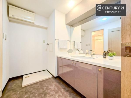 ���ʑ�E���ʏ� �g�Ȃ�𐮂�����ʏ��́A���������厖�ł��I������̐������̂��镵�͋C�����o�I�C�����悭���g�����������܂��B