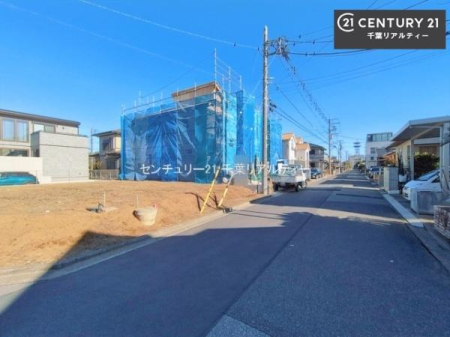 �O�ʓ��H�܂ތ��n�ʐ^ ���ӊ���A���q�l�̂���]�ɍ������������ꏏ�ɂ��ē���v���܂��B�Z��[���A�h�o�C�U�[�ɂ�邲���k������܂��B���Ђ͂��₢���킹�ɑ��Ή����܂��I���҂������܂���I