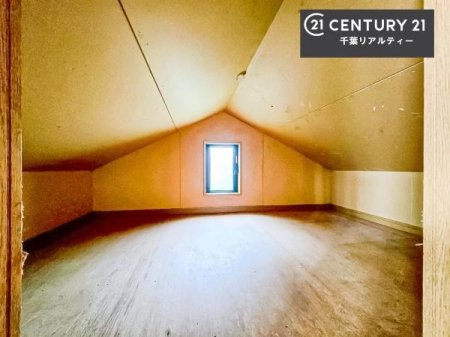 ���[ ���t�g�t���I���i�g��Ȃ��悤�ȋG�ߕ��̃C���e���A��Ɠd�̎��[�ɕ֗��I���񌻒n�ɂĂ��m���߂��������I