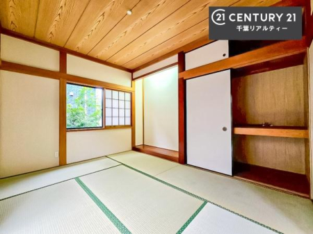 �a�� �^�^�~�̍��肪���炬��^����A�����b�N�X��ԁB�����傫���J�����̂���a���ƂȂ��Ă���܂��B���{�l�̐S������u�a�v�̋�ԁB�䑐�̍���Y����Ԃ͖����̂ЂƎ������o���Ă���܂��I