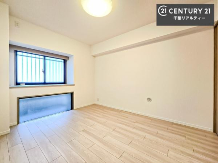 �m�� �V���v���Ƀf�U�C������Ă��邽�߁A�Ƌ��I�т܂���I
���C�ɓ���̉Ƌ��u���Ă��낰���Ԃ���邱�Ƃ��ł��܂��B