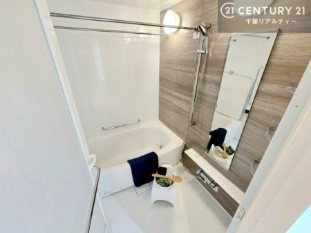 ���� 1���̔�����������Ɩ����Ă���闁���ł��B
�������̑f�G�ȃ����N�[�[�V�����ꏊ�ł��I