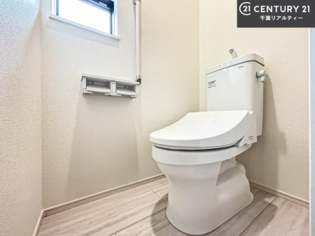 �g�C�� 1�E2�K�Ƀg�C�����������܂��I���̖Z�������ԑт��҂����ɂ��݂����ł��ˁB������Ƃ����������̂���g�C���ł�����ꂪ���₷���ł��I