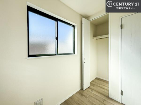 ���[ �e�������[�t���I�}�Ȃ��q�l�����q���Ă��U�炩�������������T�b�ƕЕt�����܂��I�������̃X�y�[�X�����܂��Ƃ肠�邨���������o���邱�Ƃ��o���܂��I