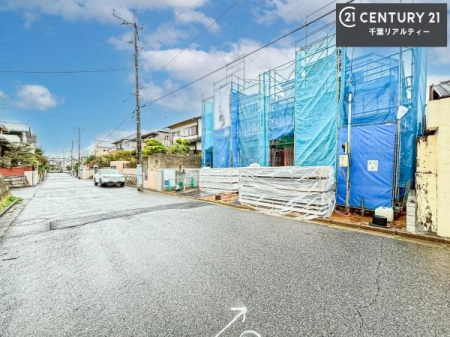 �O�ʓ��H�܂ތ��n�ʐ^ ���ӊ���A���q�l�̂���]�ɍ������������ꏏ�ɂ��ē���v���܂��B�Z��[���A�h�o�C�U�[�ɂ�邲���k������܂��B���Ђ͂��₢���킹�ɑ��Ή����܂��I���҂������܂���I