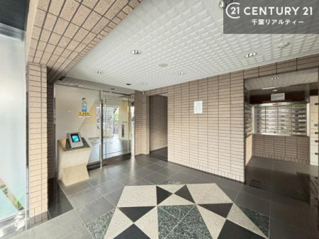 �G���g�����X ��؂Ȃ��q�l�����o�}������G���g�����X�B����]�̕����܂Ƃ߂Ă��ē��B
���₢���킹�ɑ��Ή����܂��I