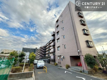 ���̑����n �����T���̂������E���v�]�E������ȂǁA���Ȃ�ƕ��ЃX�^�b�t�܂ł��\���t�����������I�s���Y�Ɋւ��邱�ƂȂ�A�ǂ̂悤�Ȃ��Ƃł����S���ӑΉ������Ē����܂��B
