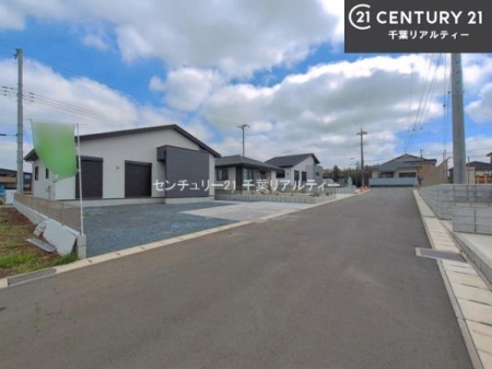 �O�ʓ��H�܂ތ��n�ʐ^ ���ӊ���A���q�l�̂���]�ɍ������������ꏏ�ɂ��ē���v���܂��B�Z��[���A�h�o�C�U�[�ɂ�邲���k������܂��B���Ђ͂��₢���킹�ɑ��Ή����܂��I���҂������܂���I