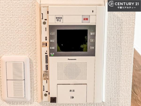 ���̑����� TV���j�^�[�t���C���^�[�z���ł��q�l�̂�����Ԓ��Ȃǂ����S�ł��ˁB
