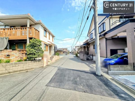 �O�ʓ��H�܂ތ��n�ʐ^ ���ӊ���A���q�l�̂���]�ɍ������������ꏏ�ɂ��ē���v���܂��B�Z��[���A�h�o�C�U�[�ɂ�邲���k������܂��B���Ђ͂��₢���킹�ɑ��Ή����܂��I���҂������܂���I