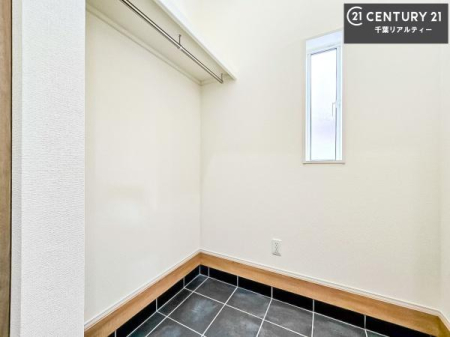 ���� ���֓y�Ԏ��[�t���I���[�X�y�[�X�Ȃ̂Ńx�r�[�J�[��A�E�g�h�A�̓���X�b�L�����܂��܂��I���o�������N���N�I�������ڂ����₷���I