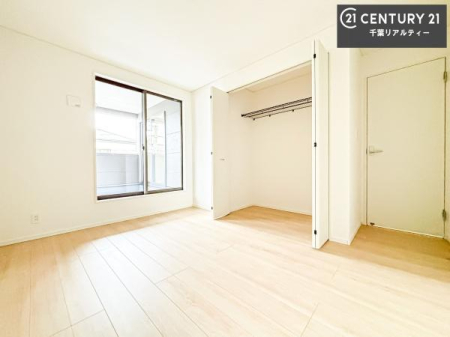 ���r���O�ȊO�̋��� ���[���������肠��̂ŉƋ�̔z�u�����₷���A���C�t�X�^�C���ɍ��킹����������肪�\�ł��B