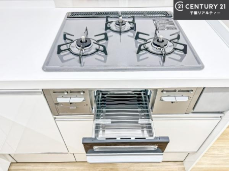 �L�b�`�� �R�����͎O������̂ł������̓����i�s���ł��܂��B
�������O�����t���ł��B�����X�y�[�X���L�X���Ă���׍�Ƃ����₷���I�g�����肪�ǂ��V�X�e���L�b�`���ł��I