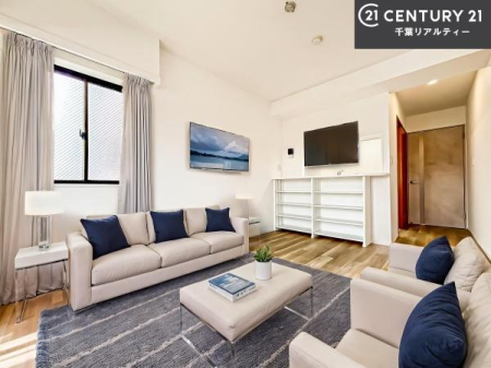 ���r���O �Ƌ��CG�p�[�X�ł��B�L�X�_�C�j���O�X�y�[�X�I������肨�H���B�΂��������y�������Ԃ��߂����܂��B���X�̔���������܂��I