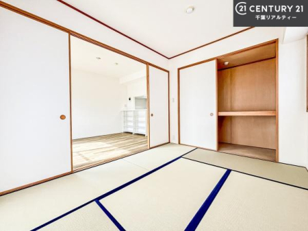 �a�� ���r���O�Ɨאڂ����a���ł��I�Ǝ��̋x�e�X�y�[�X��L�b�Y�X�y�[�X�Ƃ��Ċ��p����̂��悳�����ł��ˁI
�a���̎g�����͖�����I