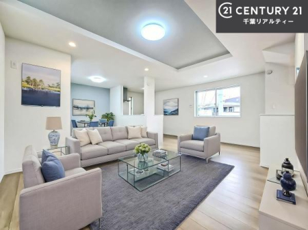 ���r���O �Ƌ�́ACG�p�[�X�ł��B��؂ȉƑ����W�܂邩�炱��LDK�ɂ͂�����肽���B
�q�����������C�ɏ΂��Ȃ��瑖�����Ă���p�����������u�L���Ƃɂ��ėǂ������v�Ǝv���u�Ԃł��B