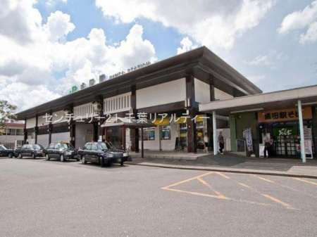 ���ӊ� �y�w�z���c�w(JR ���c��)�F1200m