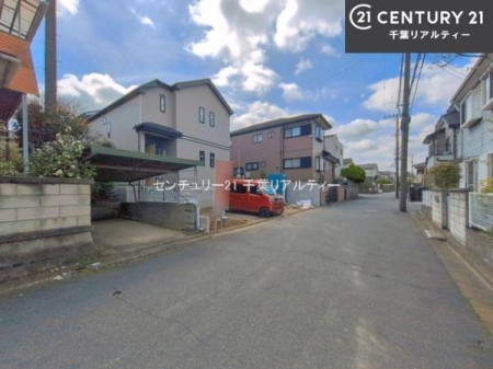 �O�ʓ��H�܂ތ��n�ʐ^ �O�ʓ��H6���I�z����ǍD�ȗ��n�ł��B
�Ԍɓ��ꂪ���ȕ������S�ł��ˁB