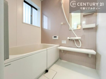 ���� �L�X�o�X�ň���̔������t���b�V���B�����L�΂���̂ŁA�����ɂ��������ƐZ����܂��ˁI�����̃o�X�^�C�����y���݂ɂȂ�܂��B