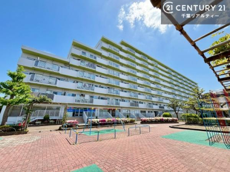 ���̑����n �����T���̂������E���v�]�E������ȂǁA���Ȃ�ƕ��ЃX�^�b�t�܂ł��\���t�����������I�s���Y�Ɋւ��邱�ƂȂ�A�ǂ̂悤�Ȃ��Ƃł����S���ӑΉ������Ē����܂��B
