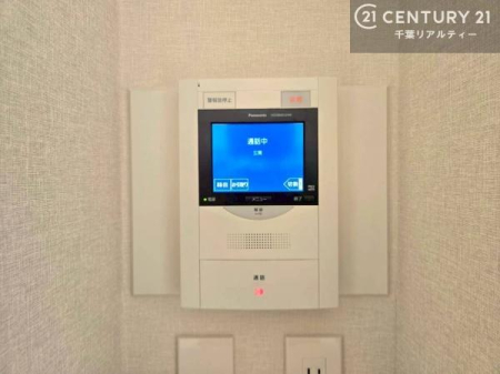 ���̑� TV���j�^�[�t�C���^�[�t�H���������B���K�҂̊���m�F���Ă���Ή��ł��邽�߁A�h�Ɩʂɂ��z�����ꂽ���S�̐ݔ��ł��B